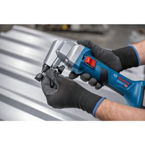 Foarfeca tabla acumulator GNA 18V-16 E poanson-matrita Gmax-1.6mm 18V/2x4.0Ah BOSCH