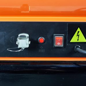 Incalzitor cu motorina MIR85WE ardere indirecta 85kW 73087kcal/h volum aer 4500mc/h consum 8.29kg/h rezervor 100L ENERGO