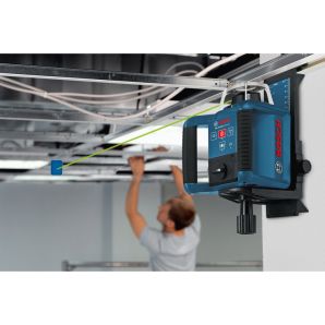 Nivela laser rotativa GRL 300HVG raza lucru cu receptor 150m fascicul verde mod orizontal/vertical cu trepied si accesorii BOSCH